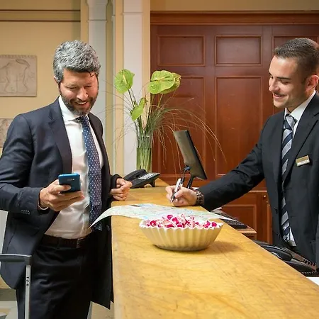 Grand Fleming By Omnia 4* Rome